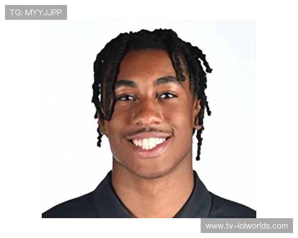 杰登艾维因伤缺席赛季初部分比赛续约谈判受阻右膝手术恢复中